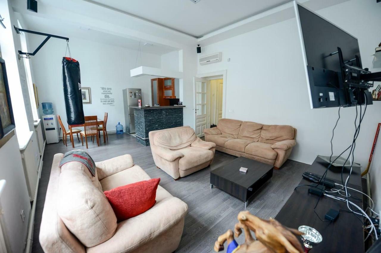 East-West Apartment Сараево Екстериор снимка