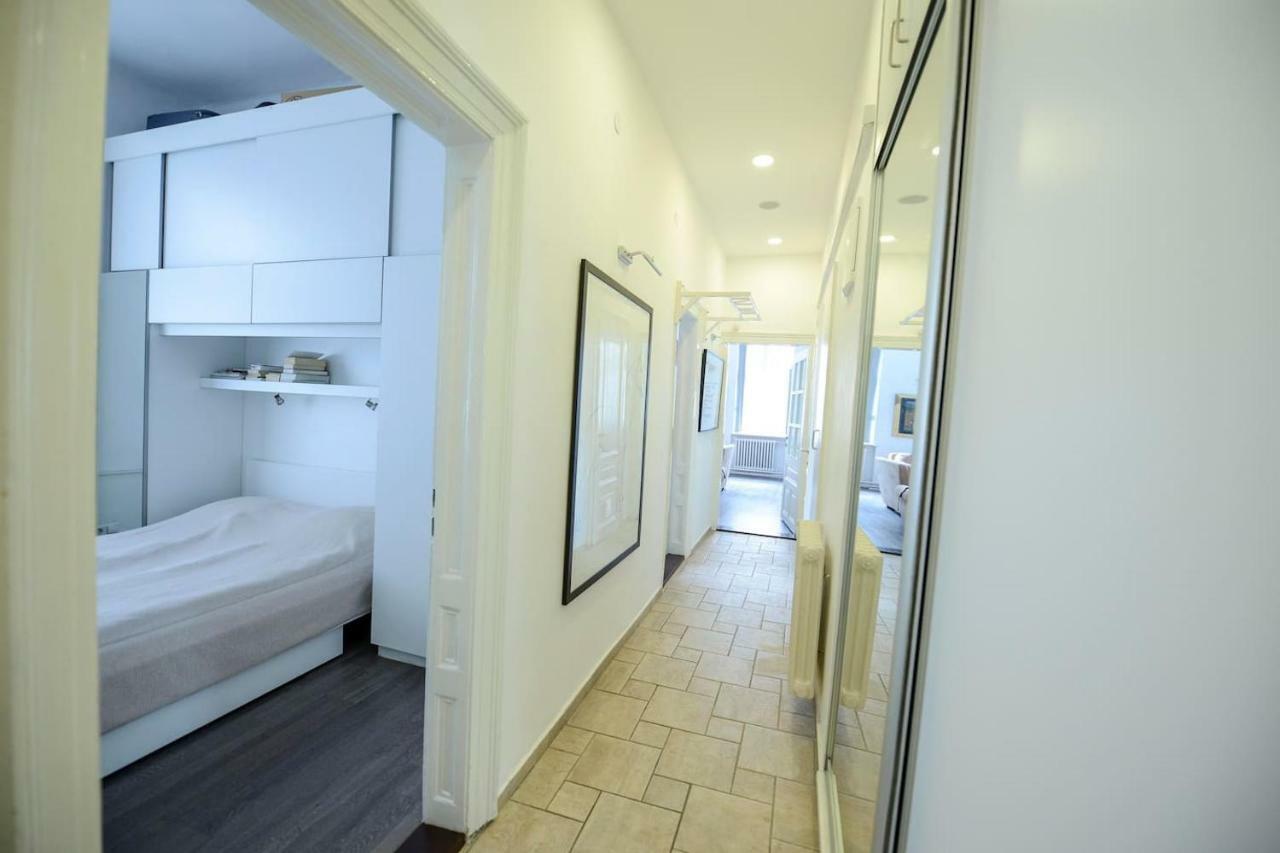 East-West Apartment Сараево Екстериор снимка