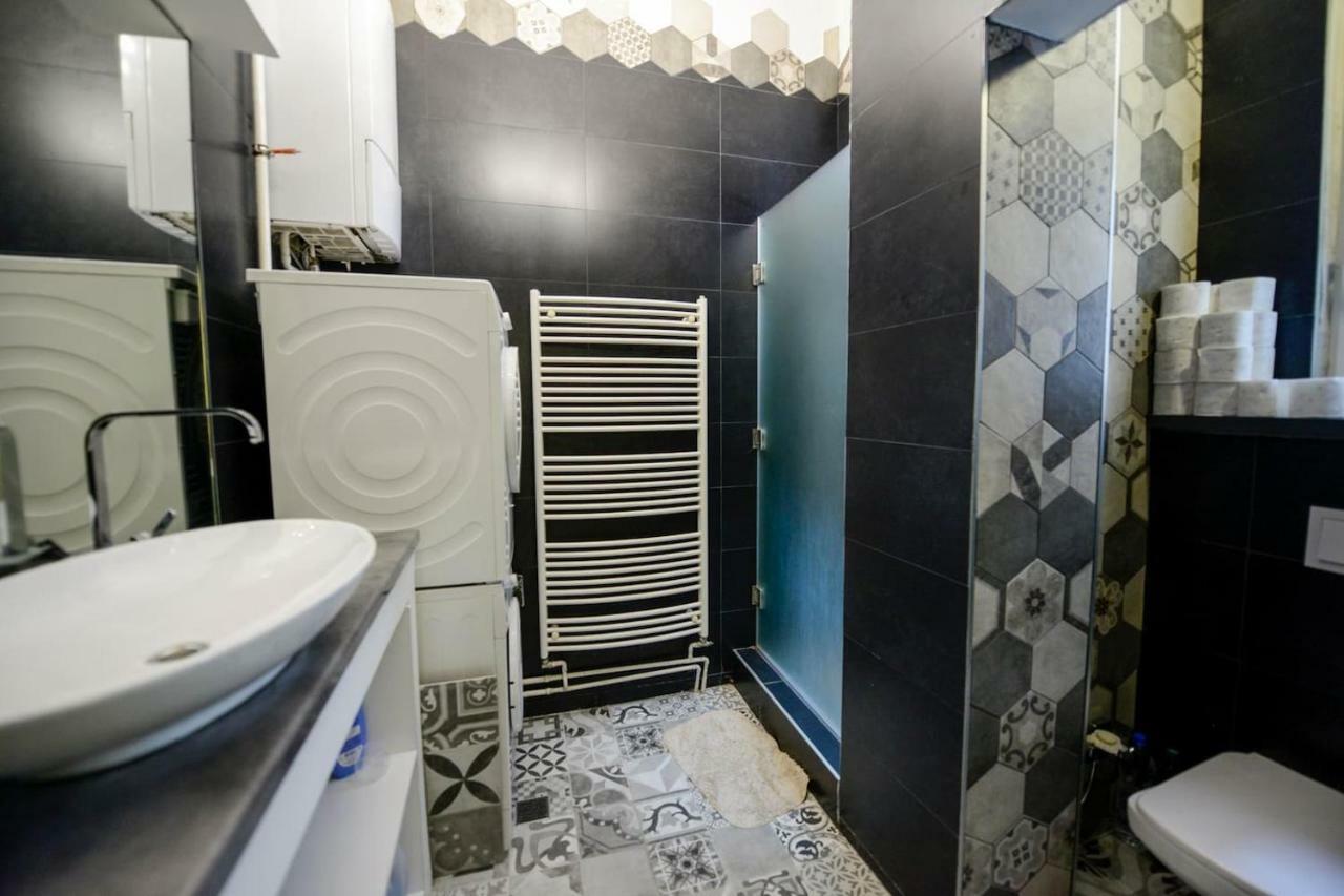 East-West Apartment Сараево Екстериор снимка